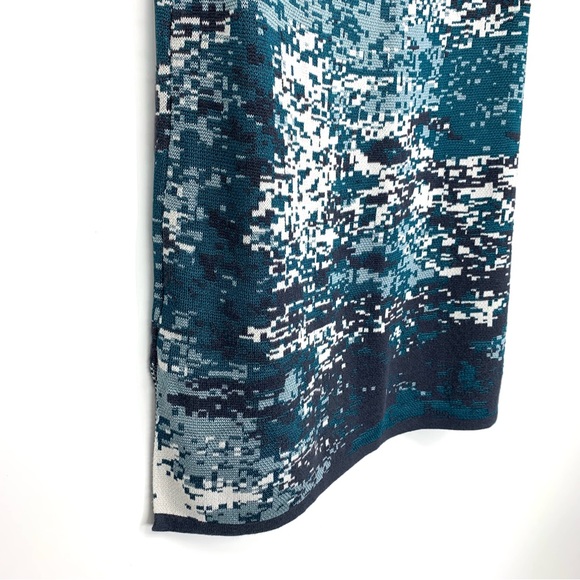 Marla Wynne Pixelated Abstract Sleeveless Knit Tank Slit Hem Crew To Scoop Neck - Picture 8 of 16